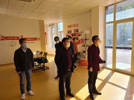 广安爱多贺洪燕一行光临龙八 long8软件